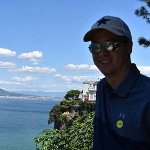 Meet your Posher, Clinton